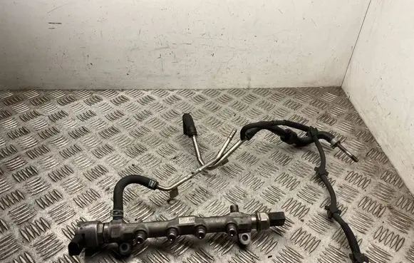 Skoda Superb B8 (3V) Fuel main line pipe 04L089G 04L130764C