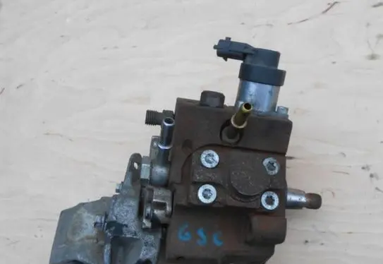 Renault Scenic III - Grand scenic III Fuel injection high pressure pump 35268345564634