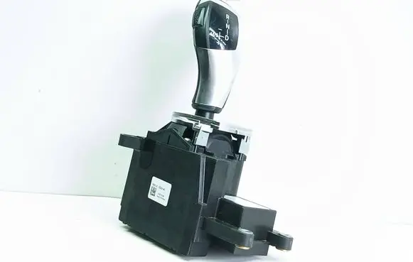 BMW X5 E70 Gear shifter/selector 9228590 1002214500