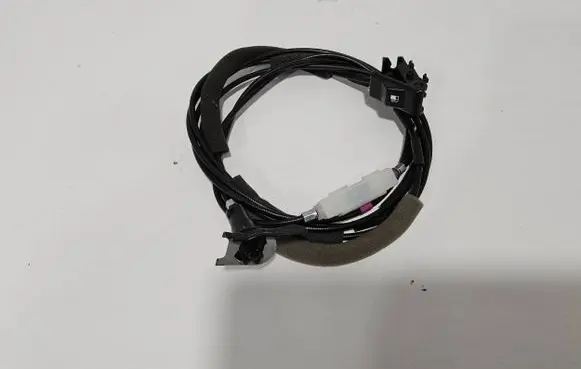 Mazda 2 Fuel cap flap release cable 