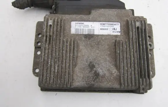 Renault Laguna I Engine control unit/module S113717205A