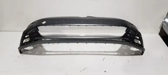 Volkswagen Golf VII Front bumper 5G0807221L