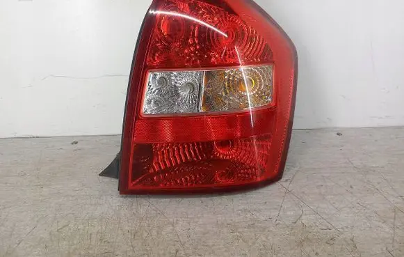 KIA Cerato Rear/tail lights 924022F2R