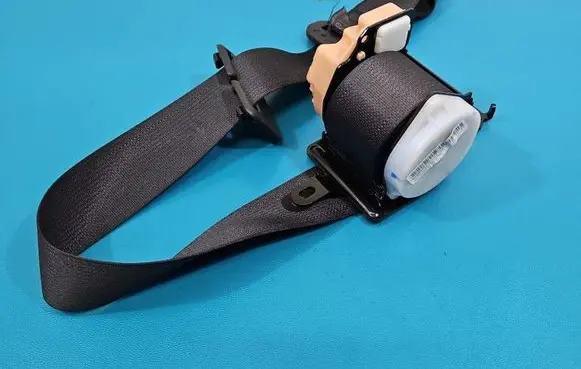 Toyota Corolla E210 E21 Middle seatbelt (rear) 7335002180 IMPRK1580031