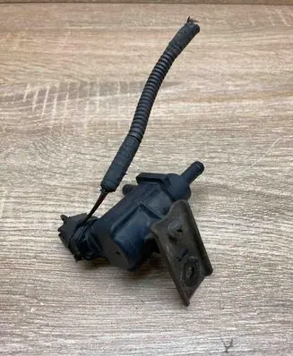 Toyota Prius (XW20) Turbo solenoid valve 9091012259 1362002771 WITHPLUG