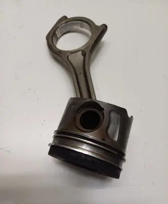 Land Rover Range Rover Velar Piston with connecting rod 8268X