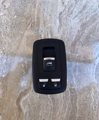 Maserati Ghibli Electric window control switch 670025405 5PG15DX9AB