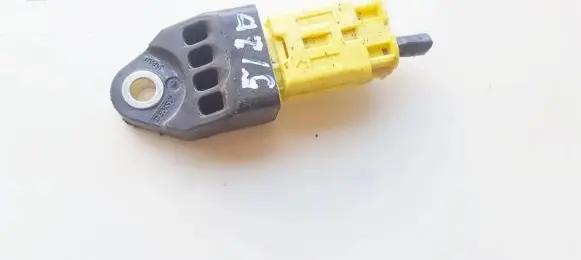 Toyota RAV 4 (XA30) Airbag deployment crash/impact sensor 8983133020 89831-33020