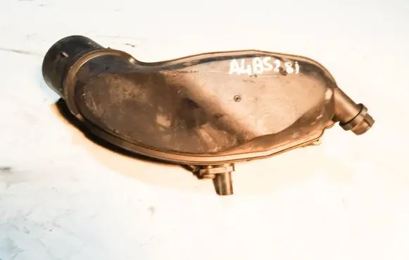 Audi A4 S4 B5 8D Air intake duct part 078133356AC