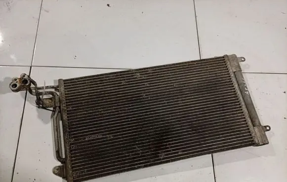 Volkswagen Cross Polo A/C cooling radiator (condenser) 