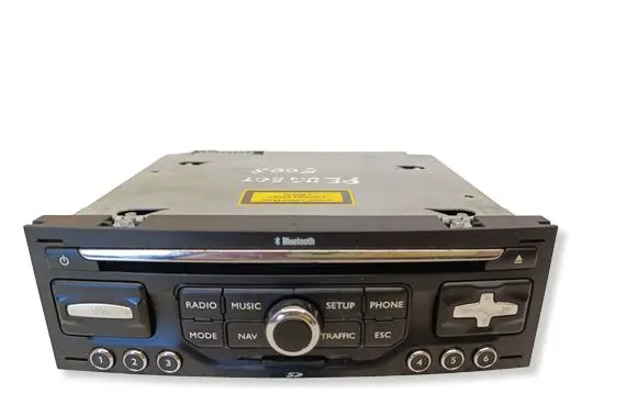 Peugeot 5008 Radio/CD/DVD/GPS head unit 01800299 03629