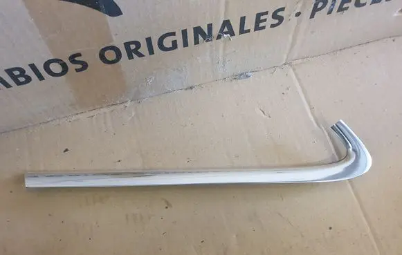 Audi RS3 Rear side glass trim 8V4853345