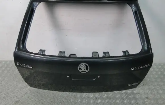 Skoda Octavia 985 Tailgate/trunk/boot lid 5E9827173