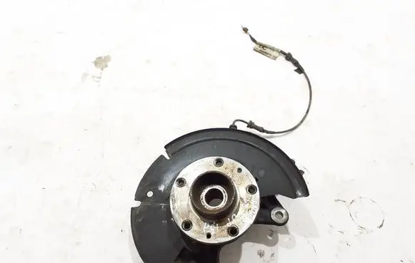 Renault Kangoo III Front wheel hub 400147781R