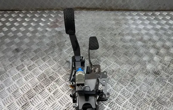 Ford Ecosport Pedal assembly