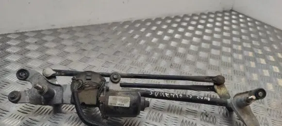 KIA Sorento Front wiper linkage and motor 981003E000 035247410