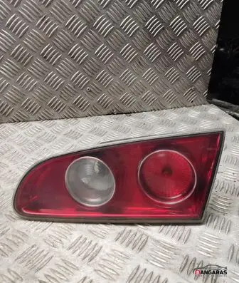 Tailgate rear/tail lights