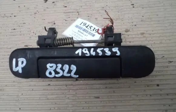 Nissan Primera Front door exterior handle