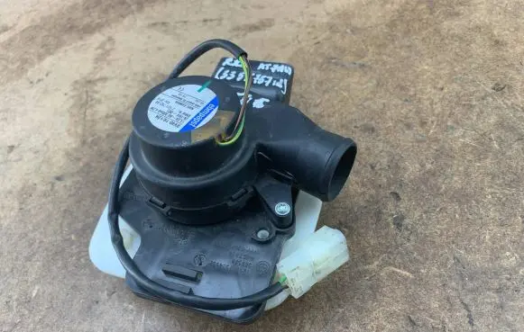 BMW 3 E90 E91 Engine control unit/module fan 7533932 7531783
