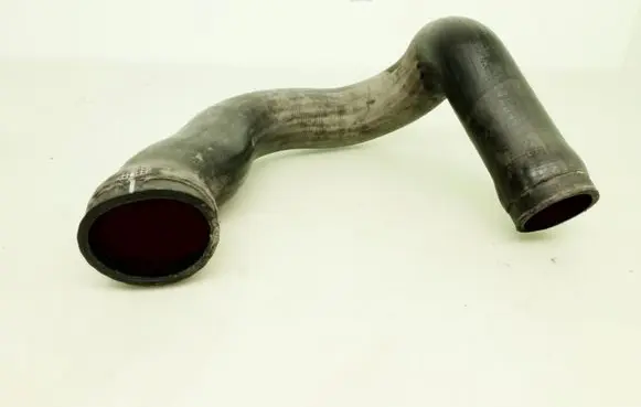 Audi A6 S6 C5 4B Intercooler hose/pipe 4B0145746E
