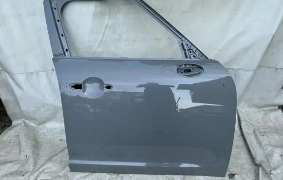 Mini Cooper Countryman F60 Front door