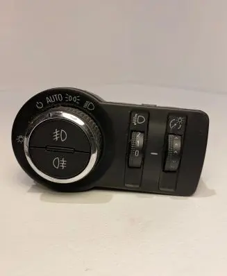 Opel Insignia A Light switch 13268702
