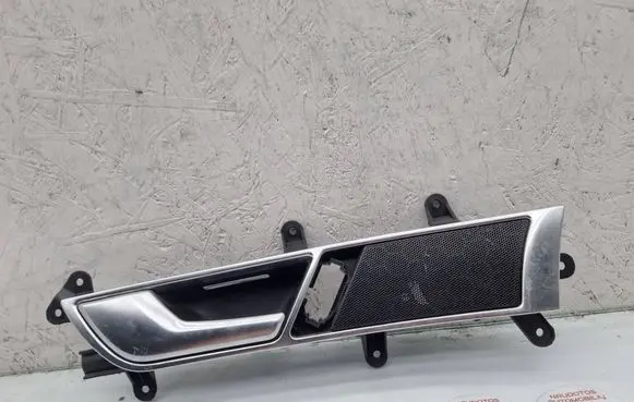 Audi A6 S6 C6 4F Front door interior handle 4F0837019C