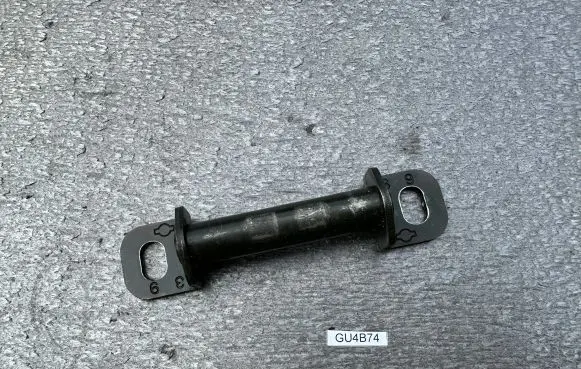 Nissan Patrol Y61 Tailgate lock loop/hook striker 9052406J00