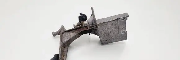 Mercedes-Benz C W203 ABS pump bracket A2034310240