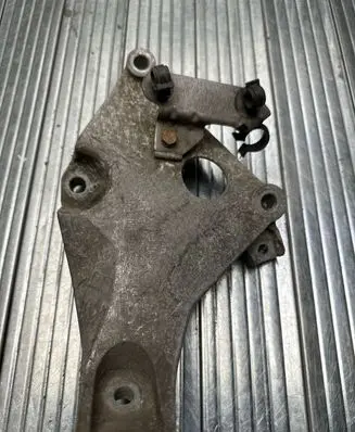 BMW X1 E84 Engine mounting bracket 6775041