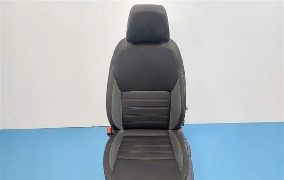 Skoda Octavia Mk3 (5E) Front driver seat 