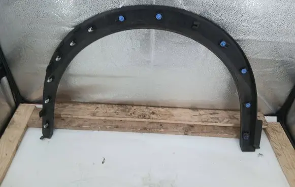 Peugeot 2008 II Rear arch trim 9825736780