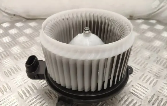 Mitsubishi Outlander Heater fan/blower 7802A322