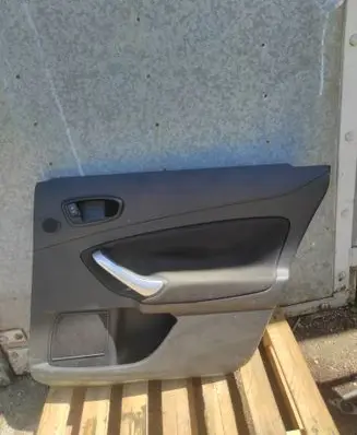 Front door card panel trim