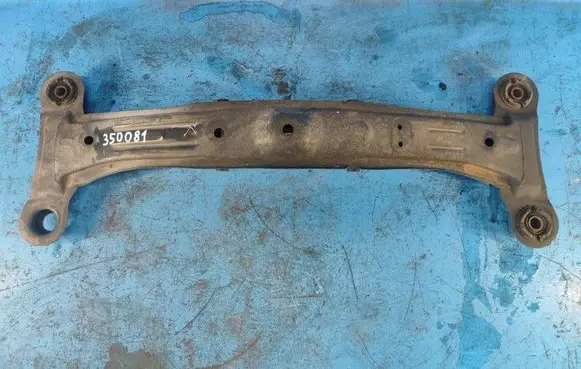Lexus ES 250 - 300 - 330 Rear coil spring 5120633040