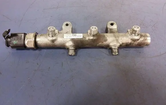 Audi A5 8T 8F Fuel main line pipe 059130089CS