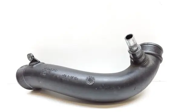 Volvo XC90 Intercooler hose/pipe 30714480