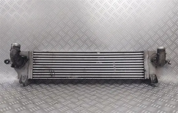 Nissan Qashqai Intercooler radiator 2EQYP