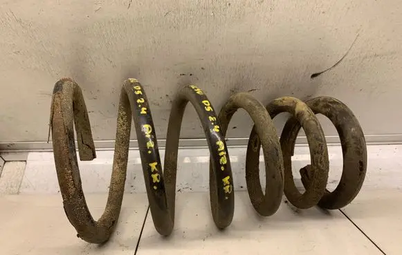 Volvo XC90 Rear coil spring