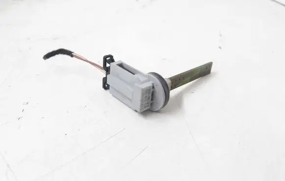 Volkswagen Golf V Interior temperature sensor 4B0820539