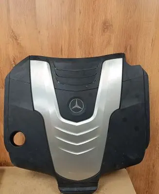 Mercedes-Benz E W238 Engine cover (trim) A6420108309