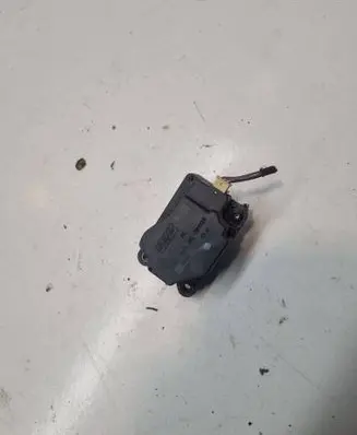 Volvo C30 Air flap motor/actuator 4N5H19E616 6652A 061128