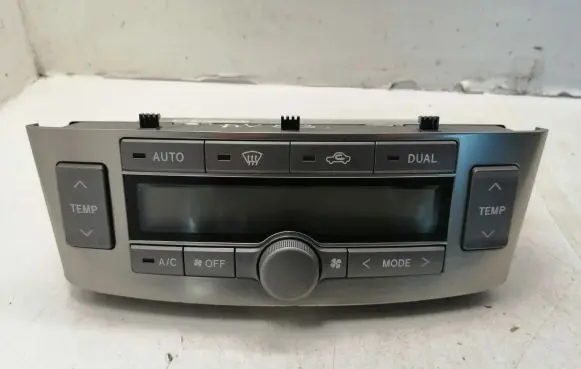 Toyota Avensis T250 Climate control unit 5590005270 5590205050H