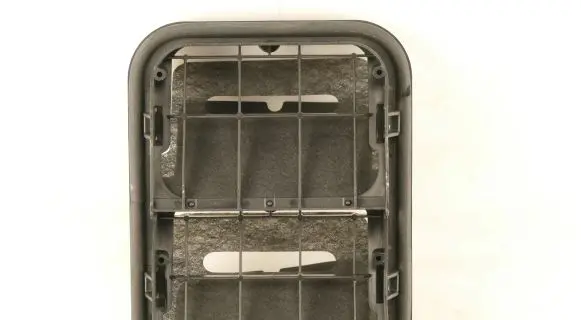 Nissan X-Trail T32 Quarter panel pressure vent 