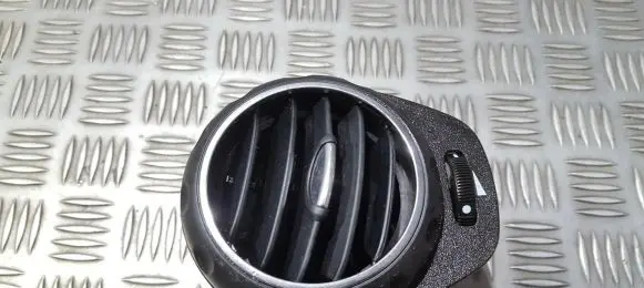 Alfa Romeo 147 Dashboard side air vent grill/cover trim 225495