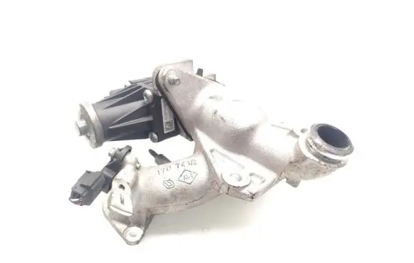 Nissan Juke I F15 EGR valve 8200129863 0281006108 703435020