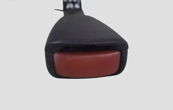 Volvo V50 Front seatbelt buckle 6013208