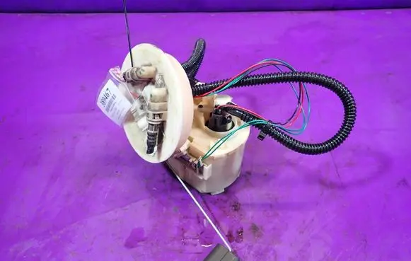 Ford Focus In-tank fuel pump