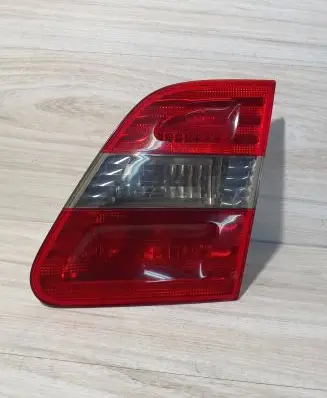 Mercedes-Benz B W245 Tailgate rear/tail lights A1698201664