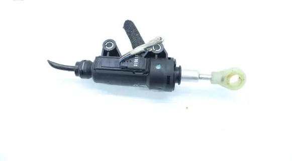 BMW 3 E90 E91 Clutch master cylinder 13670510